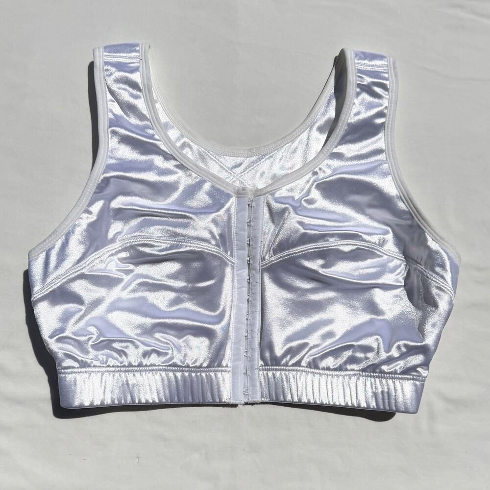 Enell Full Coverage High Impact Sports Bra White Plus 3 Front Close